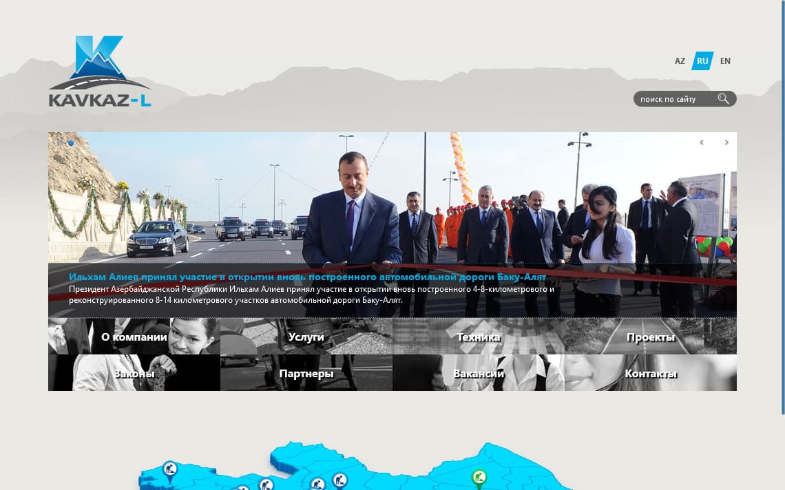 Kavkaz-L ana səhifəsinin yuxarı hissəsi: başlıq, xəbər slayderi və səkkiz bölmədən ibarət plitə menyusu.